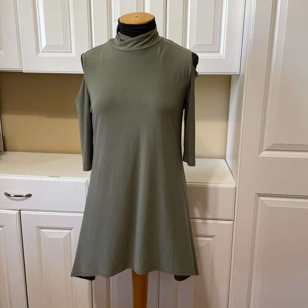 Clara Sun Woo Women's Sz XS Olive Green Cold Shoulder Dress Tunic Asymmetric